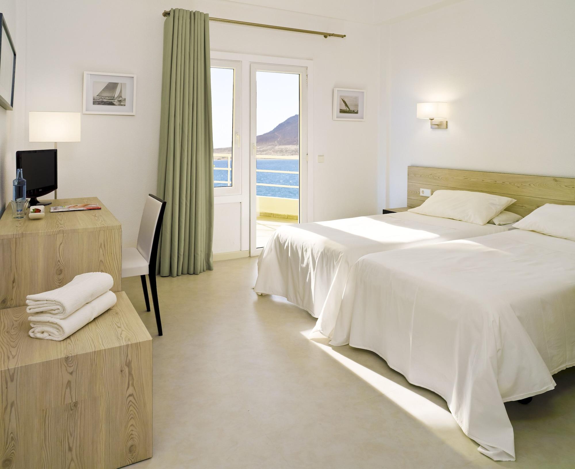 Hotel Medano Bagian luar foto